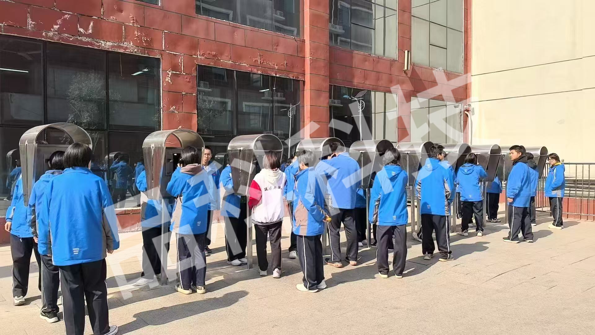 Ʒ��У�@�Ԓ�C